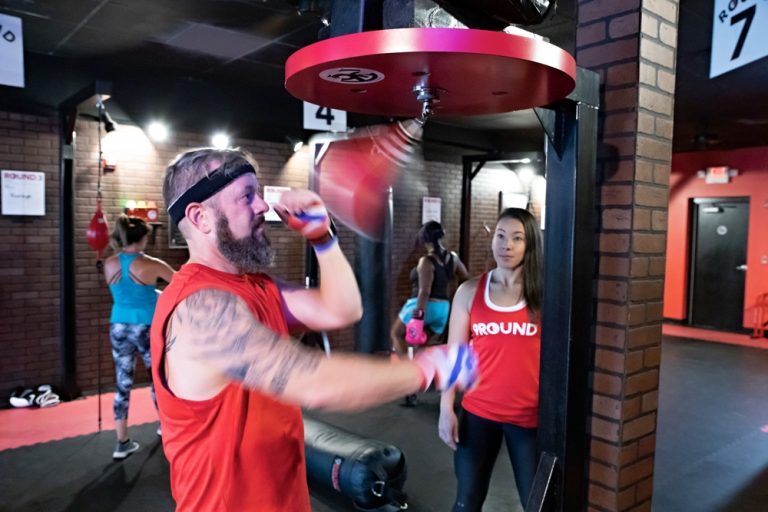 Have Fun – Get Fit At 9Round Kickbox Fitness