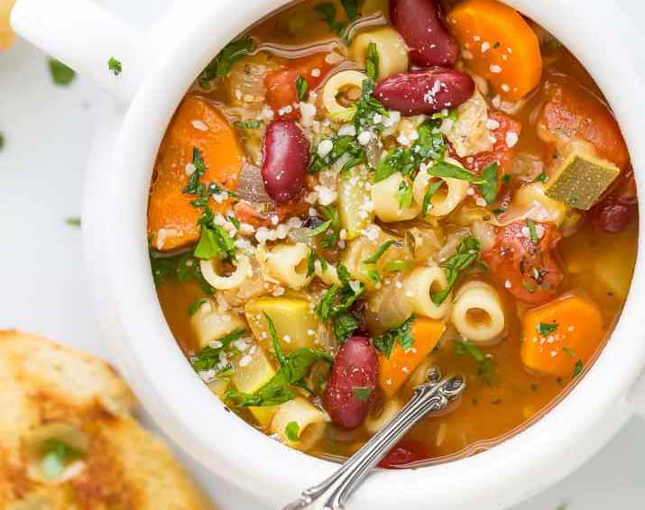 Hearty, Healthy Minestrone Soup