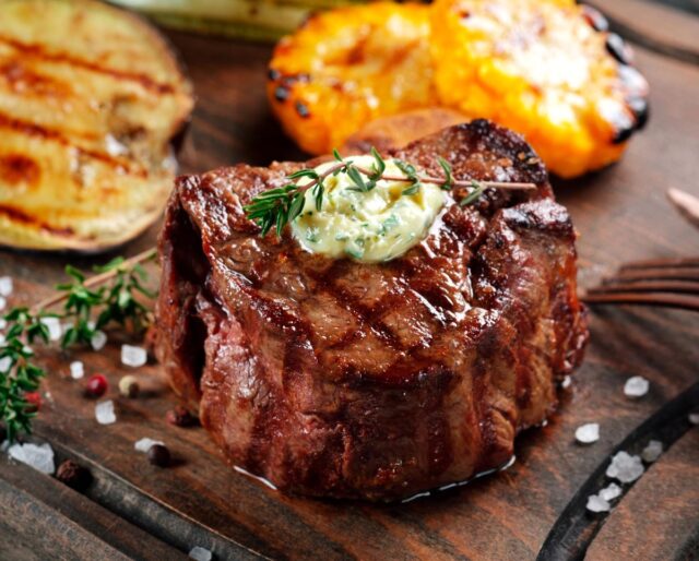 Steak, steak, steak-how to choose and grill the best!