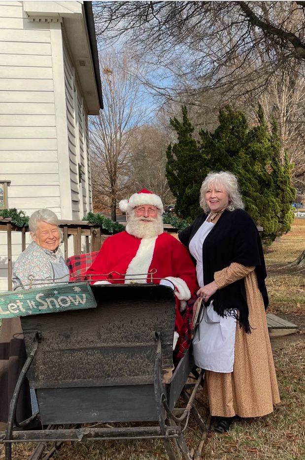 Join Gaston County Parks & Recreation as they celebrate Christmas as it was in the early 1900s