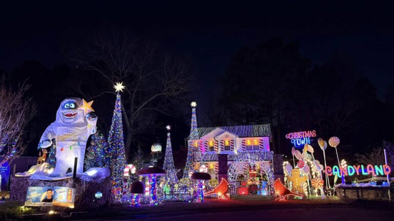 CHRISTMASTOWN in Mount Holly is now OPEN